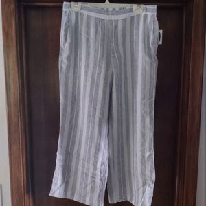 Old Navy wide leg light weight pant